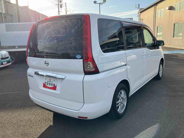 セレナ 中古車 ２０Ｓ