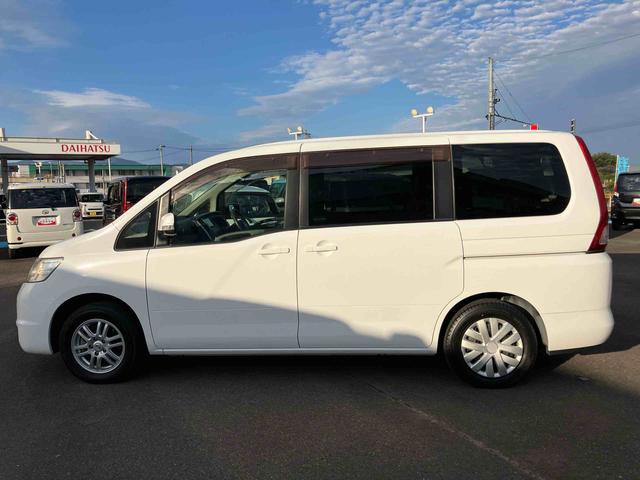 セレナ２０Ｓ２ＷＤ　ナビ・ＥＴＣ付　純正アルミホイール（福島県）の中古車