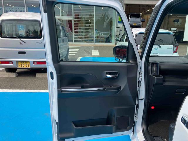 タントカスタムＸ４ＷＤ　ＣＶＴ　６６０ｃｃ　カーナビ　ドライバー　サイドエアバッグ　衝突被害軽減ブレーキ　横滑り防止装置　ＡＢＳ　アイドリングストップ　プッシュボタンスタート　両側電動スライドドア　ベンチシート（福島県）の中古車