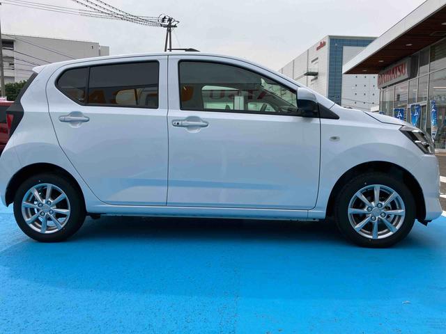 ミライースＧ　ＳＡIII４ＷＤ　ＣＶＴ　６６０ｃｃ　衝突被害軽減ブレーキ　横滑り防止装置　ＡＢＳ　アイドリングストップ　プッシュボタンスタート　オートエアコン　スマートキー　前席シートヒーター　ナビ用バックカメラ（福島県）の中古車