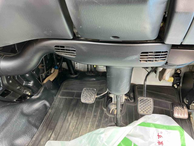 サンバートラックＴＢ４ＷＤ　５速マニュアル　６６０ｃｃ　三方開　車検整備付（福島県）の中古車