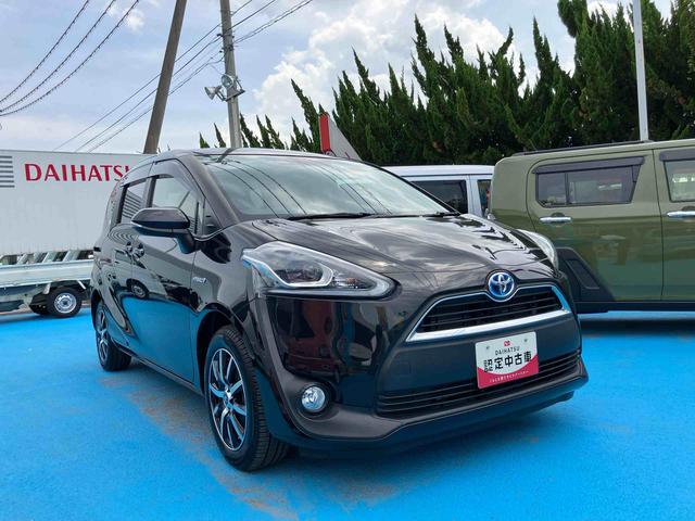 シエンタハイブリッドＧ　クエロ２ＷＤ　ＣＶＴ　１５００ｃｃ　オートエアコン　革巻きステアリング　ＵＶカットガラス　カーナビ　ＥＴＣ車載器　両側電動スライドドア　横滑り防止装置　ＡＢＳ　プッシュボタンスタート　スマートキー（福島県）の中古車