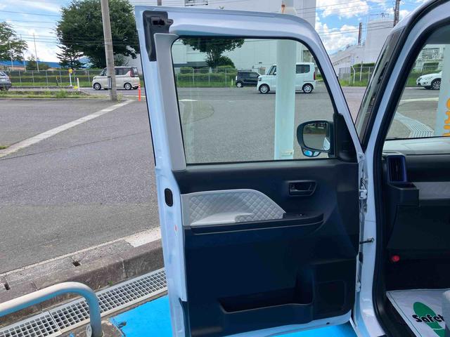 タントＸ４ＷＤ　ＣＶＴ　６６０ｃｃ　両側スライドドア　ナビ　ＥＴＣ車載器　バックモニター　衝突被害軽減ブレーキ　横滑り防止装置　ＡＢＳ　アイドリングストップ　プッシュボタンスタート　前席シートヒーター（福島県）の中古車