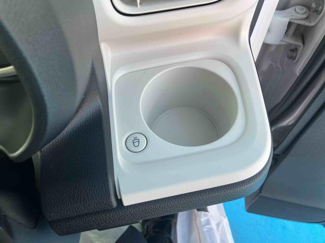 ムーヴキャンバスストライプスＧ２ＷＤ　ＣＶＴ　６６０ｃｃ　両側電動スライドドア　衝突被害軽減ブレーキ　横滑り防止装置　ＡＢＳ　アイドリングストップ　プッシュボタンスタート　パノラマモニター対応カメラ　ホットカップホルダー（福島県）の中古車