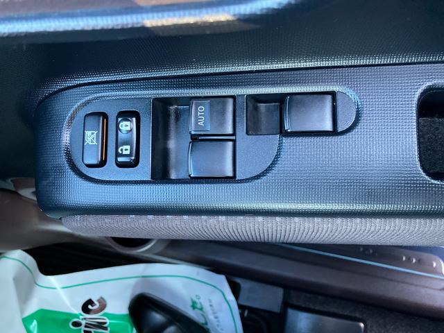 スペイドＦ４ＷＤ　１５００ｃｃ　ナビ　バックモニター　プッシュボタンスタート　ＡＢＳ　運転席・助手席エアバッグ　オートライト　電動スライドドア　社外アルミホイール　車検整備付（福島県）の中古車