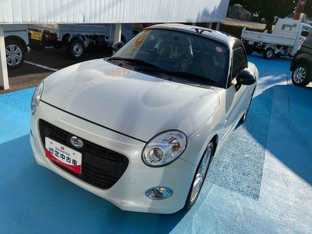 コペンセロ　Ｓ２ＷＤ　５速マニュアル　６６０ｃｃ　ターボ　電動開閉ルーフ　レカロシート　純正ナビ　バックモニター　ＥＴＣ車載器　ＡＢＳ　運転席・助手席エアバッグ　ＭＯＭＯステアリング　ワンオーナー車（福島県）の中古車