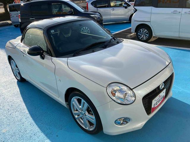 コペンセロ　Ｓ２ＷＤ　５速マニュアル　６６０ｃｃ　ターボ　電動開閉ルーフ　レカロシート　純正ナビ　バックモニター　ＥＴＣ車載器　ＡＢＳ　運転席・助手席エアバッグ　ＭＯＭＯステアリング　ワンオーナー車（福島県）の中古車