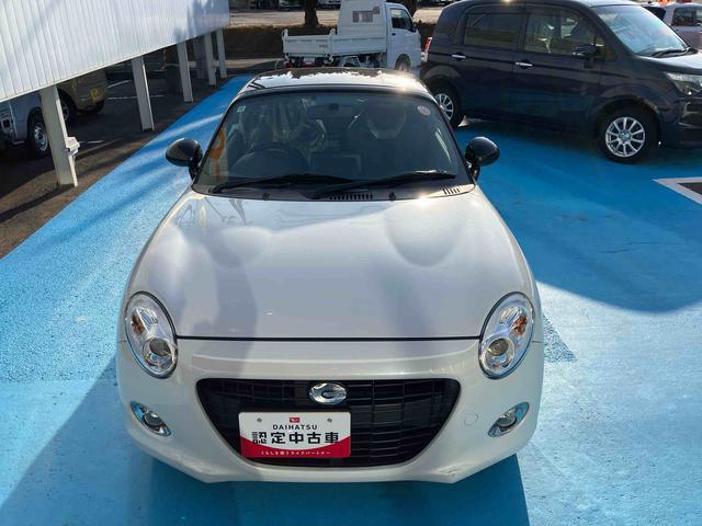 コペンセロ　Ｓ２ＷＤ　５速マニュアル　６６０ｃｃ　ターボ　電動開閉ルーフ　レカロシート　純正ナビ　バックモニター　ＥＴＣ車載器　ＡＢＳ　運転席・助手席エアバッグ　ＭＯＭＯステアリング　ワンオーナー車（福島県）の中古車