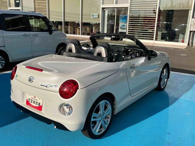 コペンセロ　Ｓ２ＷＤ　５速マニュアル　６６０ｃｃ　ターボ　電動開閉ルーフ　レカロシート　純正ナビ　バックモニター　ＥＴＣ車載器　ＡＢＳ　運転席・助手席エアバッグ　ＭＯＭＯステアリング　ワンオーナー車（福島県）の中古車