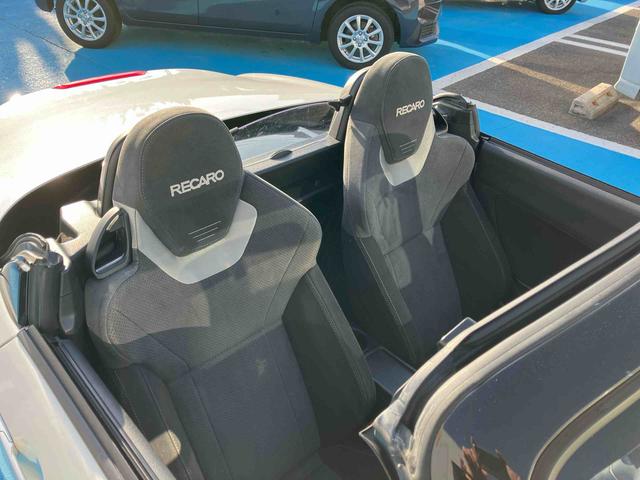 コペンセロ　Ｓ２ＷＤ　５速マニュアル　６６０ｃｃ　ターボ　電動開閉ルーフ　レカロシート　純正ナビ　バックモニター　ＥＴＣ車載器　ＡＢＳ　運転席・助手席エアバッグ　ＭＯＭＯステアリング　ワンオーナー車（福島県）の中古車