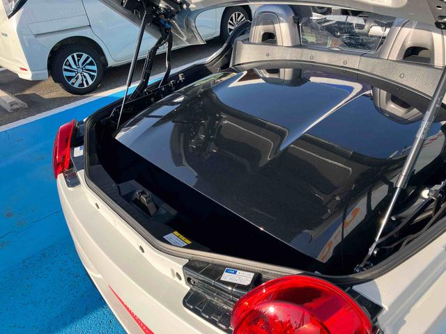 コペンセロ　Ｓ２ＷＤ　５速マニュアル　６６０ｃｃ　ターボ　電動開閉ルーフ　レカロシート　純正ナビ　バックモニター　ＥＴＣ車載器　ＡＢＳ　運転席・助手席エアバッグ　ＭＯＭＯステアリング　ワンオーナー車（福島県）の中古車