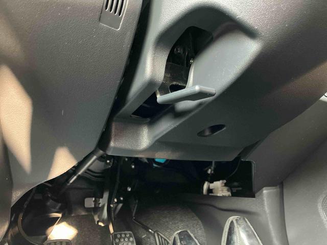 コペンセロ　Ｓ２ＷＤ　５速マニュアル　６６０ｃｃ　ターボ　電動開閉ルーフ　レカロシート　純正ナビ　バックモニター　ＥＴＣ車載器　ＡＢＳ　運転席・助手席エアバッグ　ＭＯＭＯステアリング　ワンオーナー車（福島県）の中古車