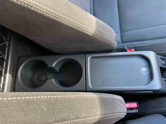 コペンセロ　Ｓ２ＷＤ　５速マニュアル　６６０ｃｃ　ターボ　電動開閉ルーフ　レカロシート　純正ナビ　バックモニター　ＥＴＣ車載器　ＡＢＳ　運転席・助手席エアバッグ　ＭＯＭＯステアリング　ワンオーナー車（福島県）の中古車