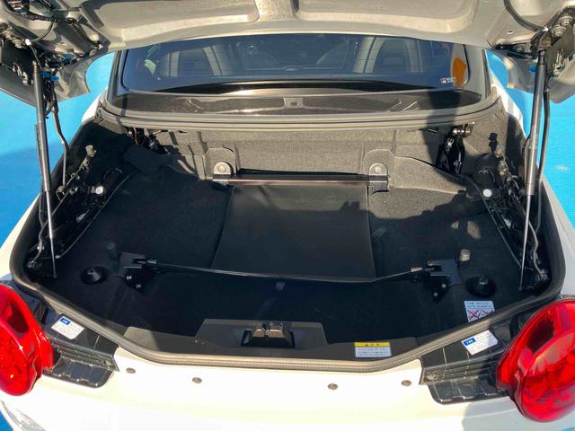 コペンセロ　Ｓ２ＷＤ　５速マニュアル　６６０ｃｃ　ターボ　電動開閉ルーフ　レカロシート　純正ナビ　バックモニター　ＥＴＣ車載器　ＡＢＳ　運転席・助手席エアバッグ　ＭＯＭＯステアリング　ワンオーナー車（福島県）の中古車