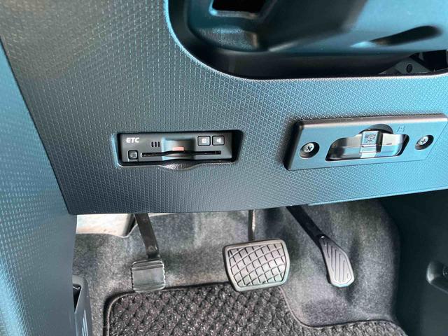 タントカスタムＲＳスタイルセレクション　ターボ　車検整備付４ＷＤ　ＣＶＴ　６６０ｃｃ　両側電動スライドドア　ターボ　ナビ　クルーズコントロール　衝突被害軽減ブレーキ　横滑り防止装置　ＡＢＳ　アイドリングストップ　プッシュボタンスタート　車検整備付（福島県）の中古車