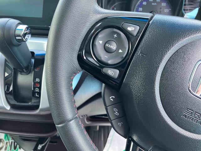 Ｎ−ＷＧＮカスタムＧ４ＷＤ　ＣＶＴ　６６０ｃｃ　クルーズコントロール　ディスプレイオーディオ　バックモニター　ディスチャージヘッドランプ　革巻きステアリング　オートエアコン　シートヒーター　ＵＶカットフロントガラス（福島県）の中古車