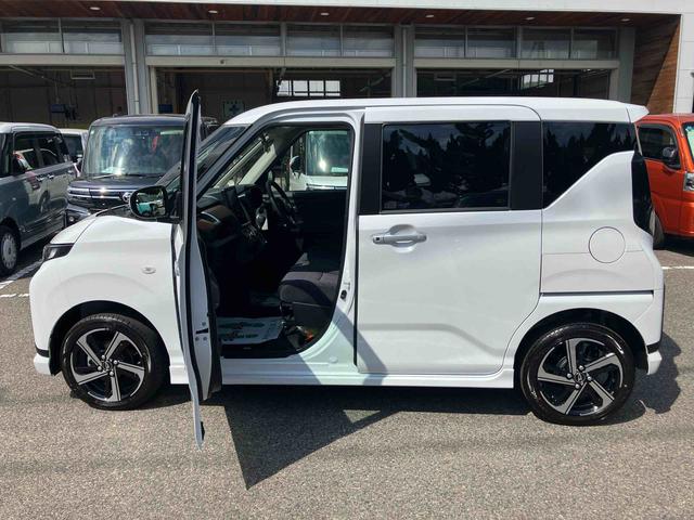ムーヴＲＳターボ　４ＷＤ　ＣＶＴ　６６０ｃｃ　７インチナビ　パノラマモニター　両側電動スライドドア　衝突被害軽減ブレーキ　横滑り防止装置　ＡＢＳ　サイドエアバッグ　アイドリングストップ（福島県）の中古車