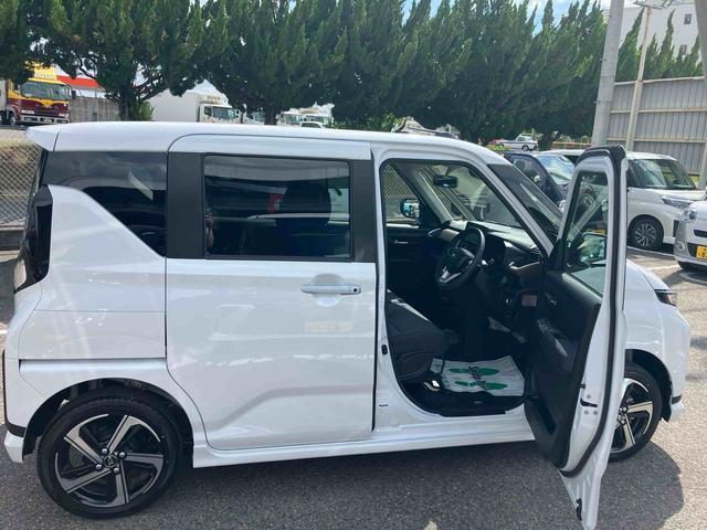 ムーヴＲＳターボ　４ＷＤ　ＣＶＴ　６６０ｃｃ　７インチナビ　パノラマモニター　両側電動スライドドア　衝突被害軽減ブレーキ　横滑り防止装置　ＡＢＳ　サイドエアバッグ　アイドリングストップ（福島県）の中古車
