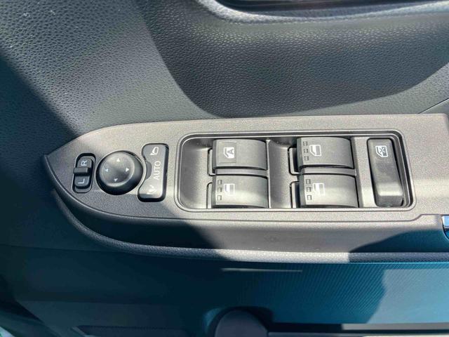 タントカスタムRSリミテッド2WD CVT 660cc ETC車載器 両側電動スライドドア 前席シートヒーター 衝突被害軽減ブレーキ 横滑り防止機能 クルーズコントロール プッシュボタンスタート 電動パーキングブレーキ(福島県)の中古車