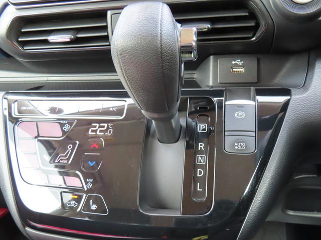 ｅＫクロスＴ４ＷＤ　ＣＶＴ　６６０ｃｃ　ターボ　ハイブリッド　カーナビ　全方位モニター　ＥＴＣ車載器　衝突被害軽減ブレーキ　ＡＢＳ　運転席・助手席エアバッグ　　オートエアコン　フロントフォグランプ（福島県）の中古車