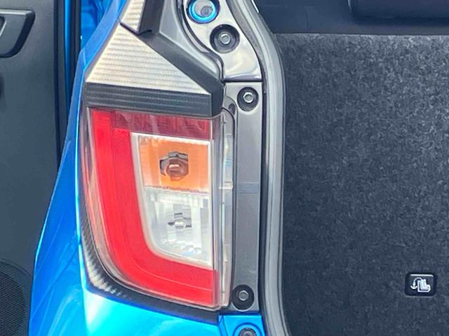 ミライースＸ　ＳＡIII２ＷＤ　ＣＶＴ　６６０ｃｃ　ＥＴＣ車載器搭載　バックモニター機能付きＤＶＤ再生対応オーディオ　衝突被害軽減ブレーキ　横滑り防止装置　ＡＢＳ　アイドリングストップ　マニュアルエアコン　車検整備付（福島県）の中古車