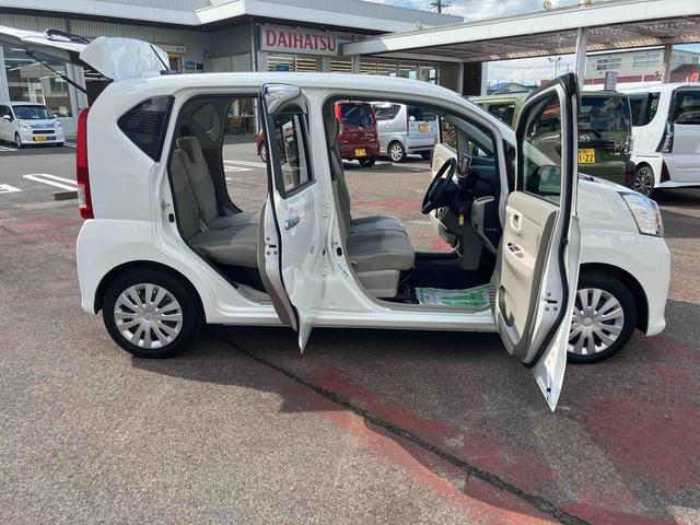 ムーヴＬ　ＳＡIII２ＷＤ　ＣＶＴ　６６０ｃｃ　ナビ　バックモニター　ＥＴＣ車載器　衝突被害軽減ブレーキ　横滑り防止装置　ＡＢＳ　アイドリングストップ　ベンチシート　マニュアルエアコン　ルーフエンドスポイラー（福島県）の中古車