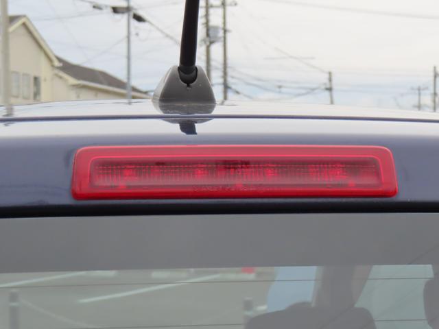 ムーヴＸ２ＷＤ　ＣＶＴ　６６０ｃｃ　運転席・助手席エアバッグ　ＡＢＳ　純正オーディオ　オートエアコン　ベンチシート　アイドリングストップ　プッシュボタンスタート　キーフリーシステム　ワンオーナー車（福島県）の中古車