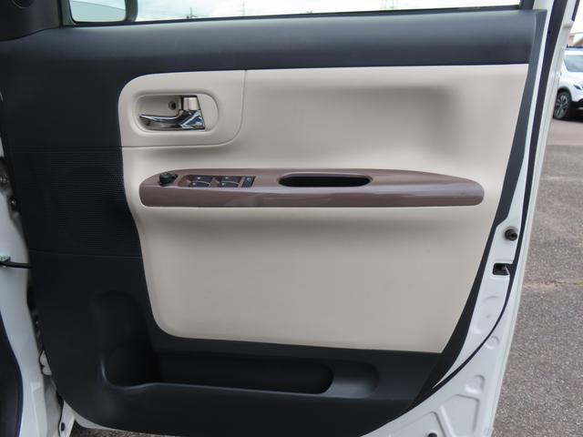 ムーヴキャンバスＸリミテッドメイクアップ　ＳＡII２ＷＤ　ＣＶＴ　６６０ｃｃ　ナビ　フルセグＴＶ　両側電動スライドドア　衝突被害軽減ブレーキ　横滑り防止装置　ＡＢＳ　アイドリングストップ　プッシュボタンスタート　オートエアコン　ワンオーナー車（福島県）の中古車