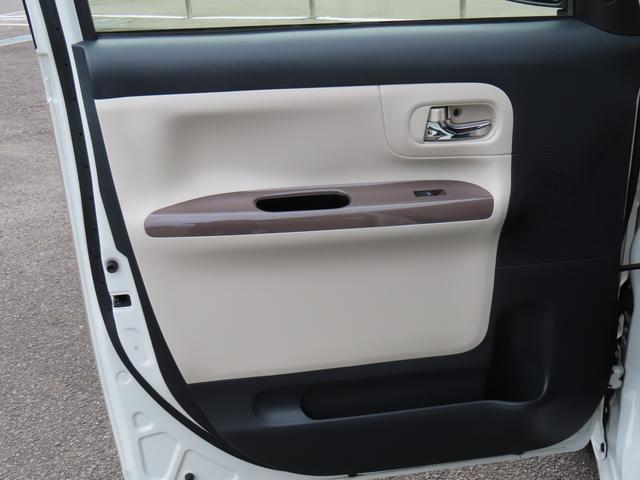 ムーヴキャンバスＸリミテッドメイクアップ　ＳＡII２ＷＤ　ＣＶＴ　６６０ｃｃ　ナビ　フルセグＴＶ　両側電動スライドドア　衝突被害軽減ブレーキ　横滑り防止装置　ＡＢＳ　アイドリングストップ　プッシュボタンスタート　オートエアコン　ワンオーナー車（福島県）の中古車