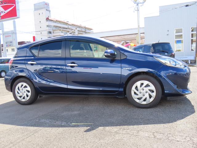 アクアＳスタイルブラック２ＷＤ　ＣＶＴ　ハイブリッド　１５００ｃｃ　ドライブレコーダー　衝突被害軽減ブレーキ　横滑り防止装置　ＡＢＳ　運転席・助手席エアバッグ　ＵＶカットガラス　プッシュボタンスタート（福島県）の中古車