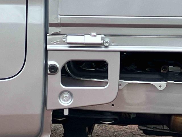 ハイゼットトラックスタンダード 農用スペシャル4WD CVT 660cc 衝突被害軽減ブレーキ 横滑り防止装置 ABS 運転席・助手席エアバッグ アイドリングストップ リヤ4枚リーフスプリング 荷台作業灯 あゆみ板掛テールゲート(福島県)の中古車