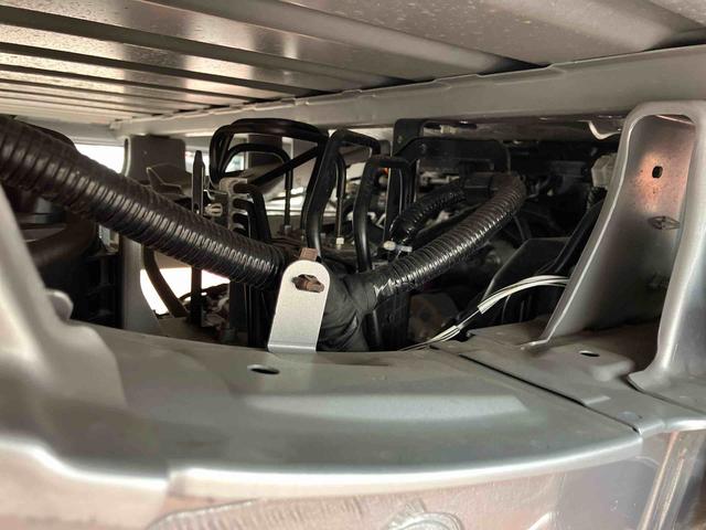 ハイゼットトラックスタンダード　農用スペシャル４ＷＤ　ＣＶＴ　６６０ｃｃ　衝突被害軽減ブレーキ　横滑り防止装置　ＡＢＳ　運転席・助手席エアバッグ　アイドリングストップ　リヤ４枚リーフスプリング　荷台作業灯　あゆみ板掛テールゲート（福島県）の中古車