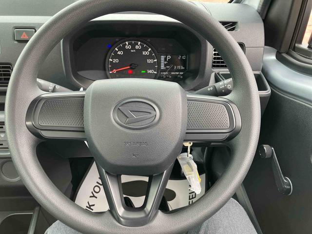 ハイゼットトラックスタンダード　農用スペシャル４ＷＤ　ＣＶＴ　６６０ｃｃ　衝突被害軽減ブレーキ　横滑り防止装置　ＡＢＳ　運転席・助手席エアバッグ　アイドリングストップ　リヤ４枚リーフスプリング　荷台作業灯　あゆみ板掛テールゲート（福島県）の中古車