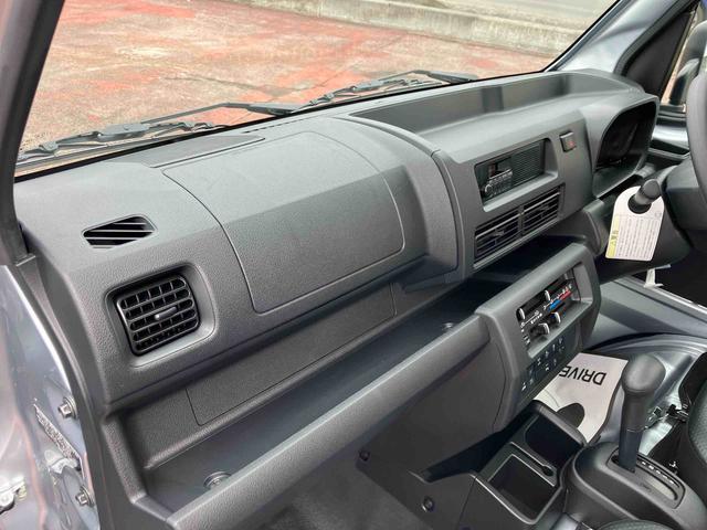 ハイゼットトラックスタンダード　農用スペシャル４ＷＤ　ＣＶＴ　６６０ｃｃ　衝突被害軽減ブレーキ　横滑り防止装置　ＡＢＳ　運転席・助手席エアバッグ　アイドリングストップ　リヤ４枚リーフスプリング　荷台作業灯　あゆみ板掛テールゲート（福島県）の中古車