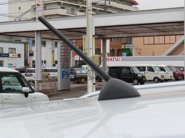 ＳＸ４ Ｓクロスベースグレードフルタイム４ＷＤ　６ＡＴ　１６００ｃｃ　運転席・助手席エアバッグ　ナビ　バックモニター　ＥＴＣ車載器　プッシュスタート　オートエアコン　シートヒーター　クルーズコントロール（福島県）の中古車