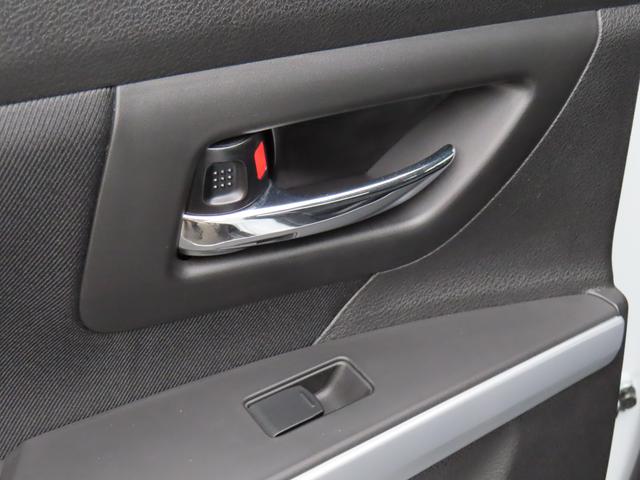 ＳＸ４ Ｓクロスベースグレードフルタイム４ＷＤ　６ＡＴ　１６００ｃｃ　運転席・助手席エアバッグ　ナビ　バックモニター　ＥＴＣ車載器　プッシュスタート　オートエアコン　シートヒーター　クルーズコントロール（福島県）の中古車