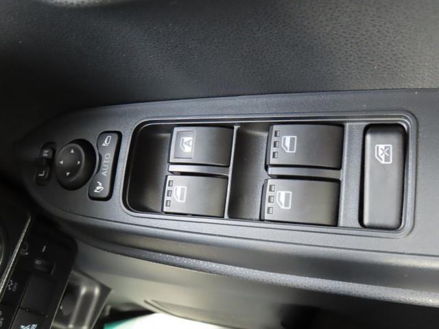 タントX eco IDLE非装着車4WD CVT 660cc 衝突被害軽減ブレーキ 横滑り防止装置 ABS プッシュボタンスタート 両側スライドドア ディスプレイオーディオ バックモニター 前席シートヒーター オートエアコン(福島県)の中古車