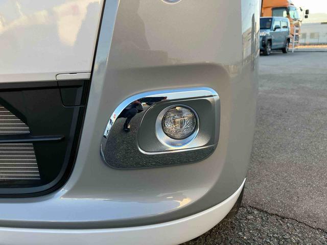 ムーヴキャンバスストライプスＧ２ＷＤ　ＣＶＴ　６６０ｃｃ　衝突被害軽減ブレーキ　横滑り防止装置　ＡＢＳ　アイドリングストップ　プッシュボタンスタート　両側電動スライドドア　ディスプレイオーディオ　バックモニター　シートヒーター（福島県）の中古車