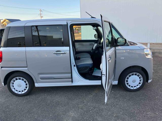 ムーヴキャンバスストライプスＧ２ＷＤ　ＣＶＴ　６６０ｃｃ　衝突被害軽減ブレーキ　横滑り防止装置　ＡＢＳ　アイドリングストップ　プッシュボタンスタート　両側電動スライドドア　ディスプレイオーディオ　バックモニター　シートヒーター（福島県）の中古車