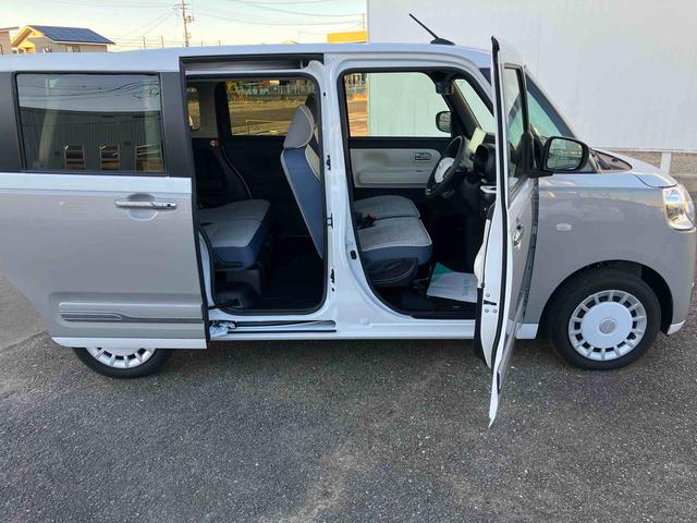 ムーヴキャンバスストライプスＧ２ＷＤ　ＣＶＴ　６６０ｃｃ　衝突被害軽減ブレーキ　横滑り防止装置　ＡＢＳ　アイドリングストップ　プッシュボタンスタート　両側電動スライドドア　ディスプレイオーディオ　バックモニター　シートヒーター（福島県）の中古車