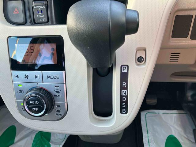 ムーヴＸリミテッドII　ＳＡIII　ワンオーナー車　車検整備付２ＷＤ　ＣＶＴ　６６０ｃｃ　ナビ　バックモニター　オートエアコン　衝突被害軽減ブレーキ　横滑り防止装置　ＡＢＳ　アイドリングストップ　プッシュボタンスタート　運転席シートヒーター　車検整備付（福島県）の中古車