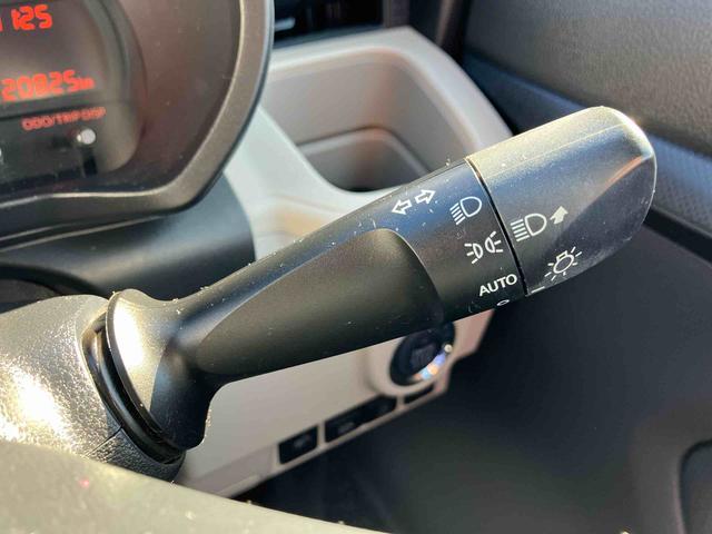 ムーヴＸリミテッドII　ＳＡIII　ワンオーナー車　車検整備付２ＷＤ　ＣＶＴ　６６０ｃｃ　ナビ　バックモニター　オートエアコン　衝突被害軽減ブレーキ　横滑り防止装置　ＡＢＳ　アイドリングストップ　プッシュボタンスタート　運転席シートヒーター　車検整備付（福島県）の中古車