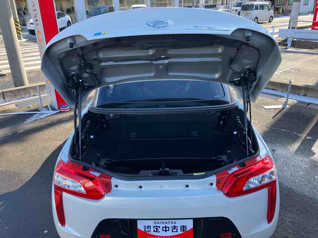 コペンローブ S2WD CVT 660cc 純正ナビ ターボ 電動開閉ルーフ パドルシフト アイドリングストップ プッシュボタンスタート ABS MOMOステアリング オートエアコン シートヒーター(福島県)の中古車