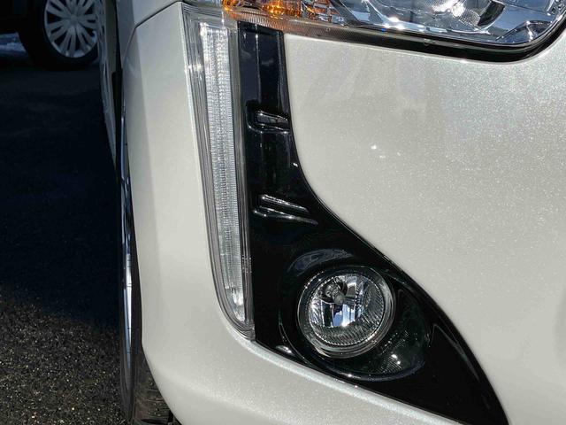 コペンローブ S2WD CVT 660cc 純正ナビ ターボ 電動開閉ルーフ パドルシフト アイドリングストップ プッシュボタンスタート ABS MOMOステアリング オートエアコン シートヒーター(福島県)の中古車