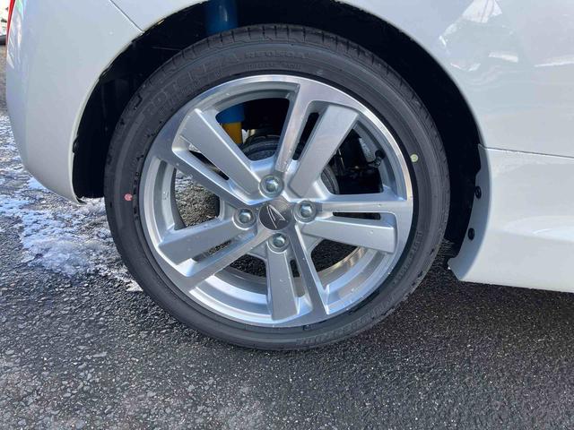 コペンローブ S2WD CVT 660cc 純正ナビ ターボ 電動開閉ルーフ パドルシフト アイドリングストップ プッシュボタンスタート ABS MOMOステアリング オートエアコン シートヒーター(福島県)の中古車