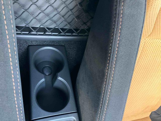 コペンローブ S2WD CVT 660cc 純正ナビ ターボ 電動開閉ルーフ パドルシフト アイドリングストップ プッシュボタンスタート ABS MOMOステアリング オートエアコン シートヒーター(福島県)の中古車