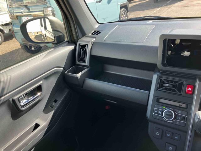 タフトＧターボ　ダーククロムベンチャー４ＷＤ　ＣＶＴ　６６０ｃｃ　クルーズコントロール　スカイフィールトップ　衝突被害軽減ブレーキ　横滑り防止装置　ＡＢＳ　アイドリングストップ　プッシュボタンスタート　前席シートヒーター（福島県）の中古車