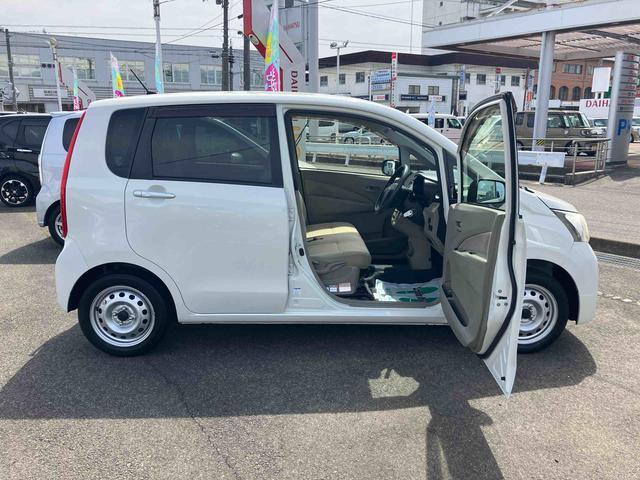 ムーヴL SA 車検整備付4WD CVT 660cc 衝突被害軽減ブレーキ 横滑り防止装置 ABS 運転席・助手席エアバッグ アイドリングストップ マニュアルエアコン ベンチシート 車検整備付 ワンオーナー車(福島県)の中古車