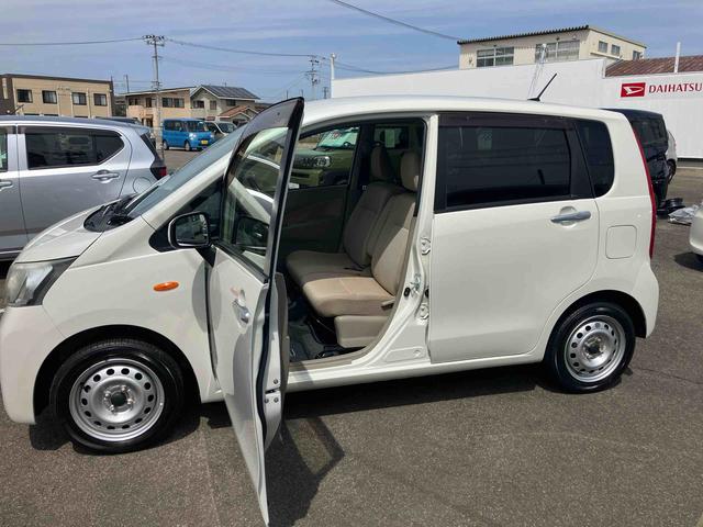 ムーヴL SA 車検整備付4WD CVT 660cc 衝突被害軽減ブレーキ 横滑り防止装置 ABS 運転席・助手席エアバッグ アイドリングストップ マニュアルエアコン ベンチシート 車検整備付 ワンオーナー車(福島県)の中古車