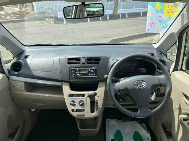 ムーヴL SA 車検整備付4WD CVT 660cc 衝突被害軽減ブレーキ 横滑り防止装置 ABS 運転席・助手席エアバッグ アイドリングストップ マニュアルエアコン ベンチシート 車検整備付 ワンオーナー車(福島県)の中古車